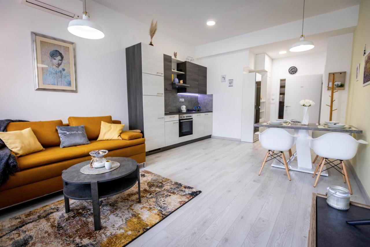 Deluxe Apartman Egle1 I Studio Egle 2 Whit A Private Parking Zagreb Exterior foto